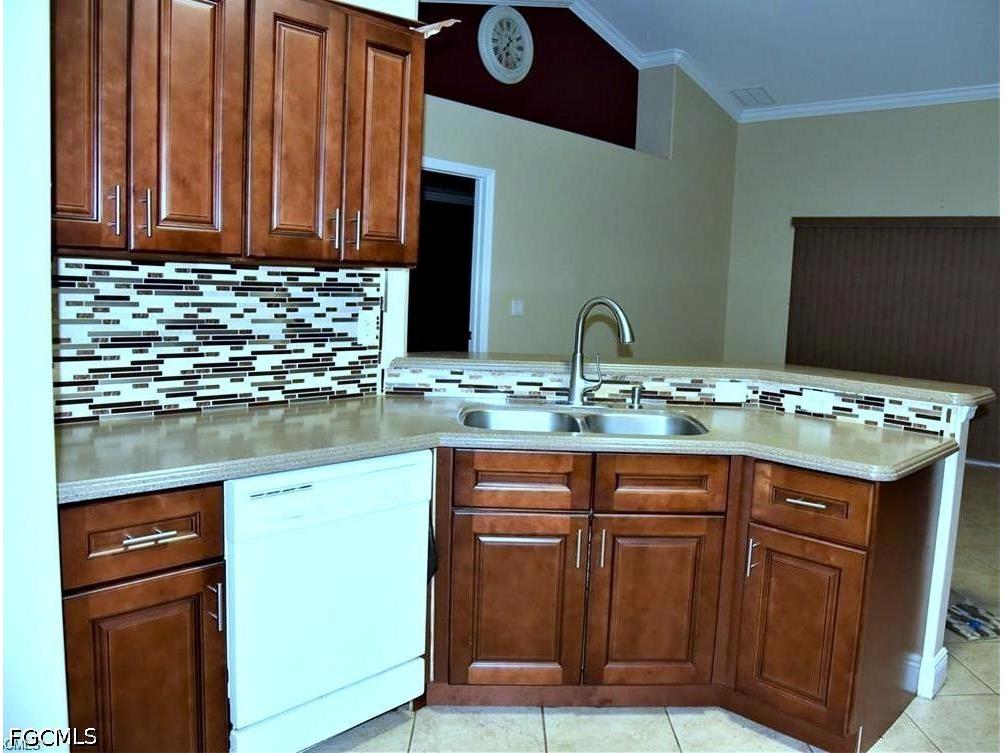 2610 23rd Street SW Lehigh Acres FL 33976 2026003948 image5