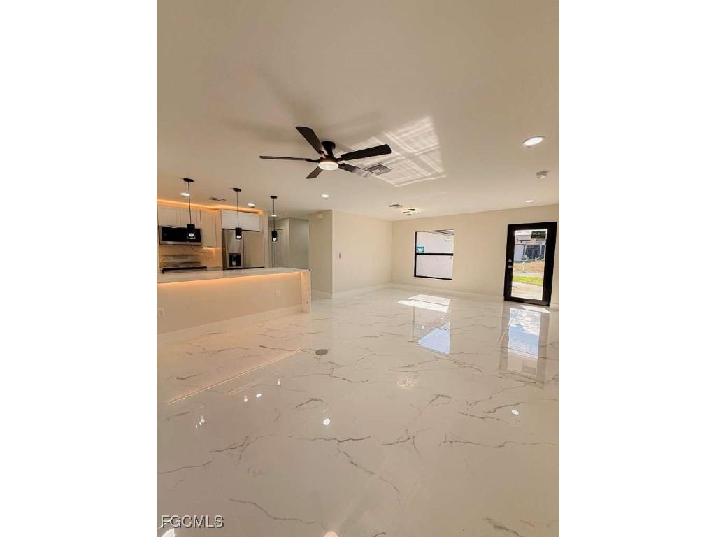 2610 27th Street SW Lehigh Acres FL 33976 2025025652 image4