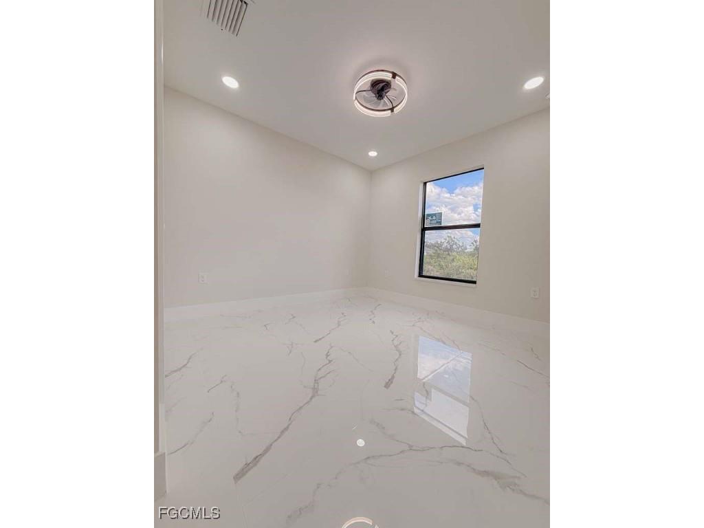 2610 27th Street SW Lehigh Acres FL 33976 2025025652 image5