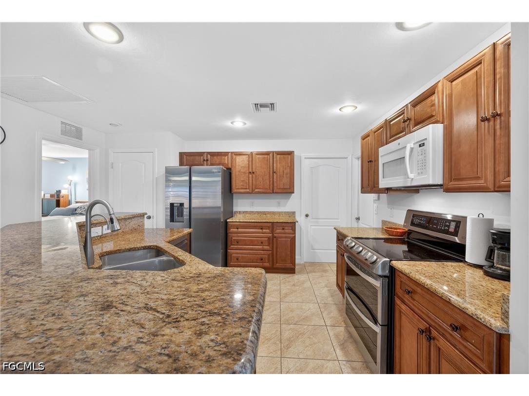2610 42nd Street W Lehigh Acres FL 33971 2026021806 image10