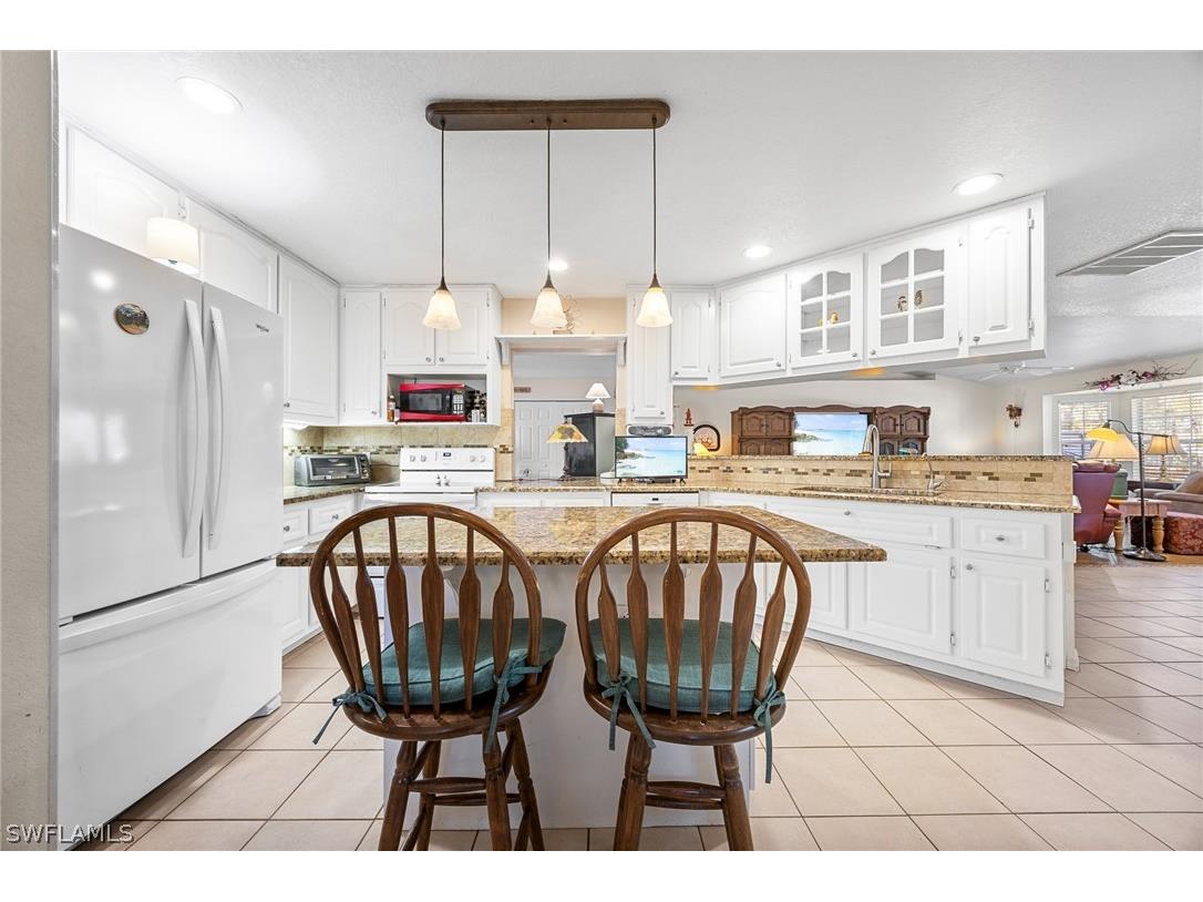 2610 6th Avenue NE Naples FL 34120 226006053 image22