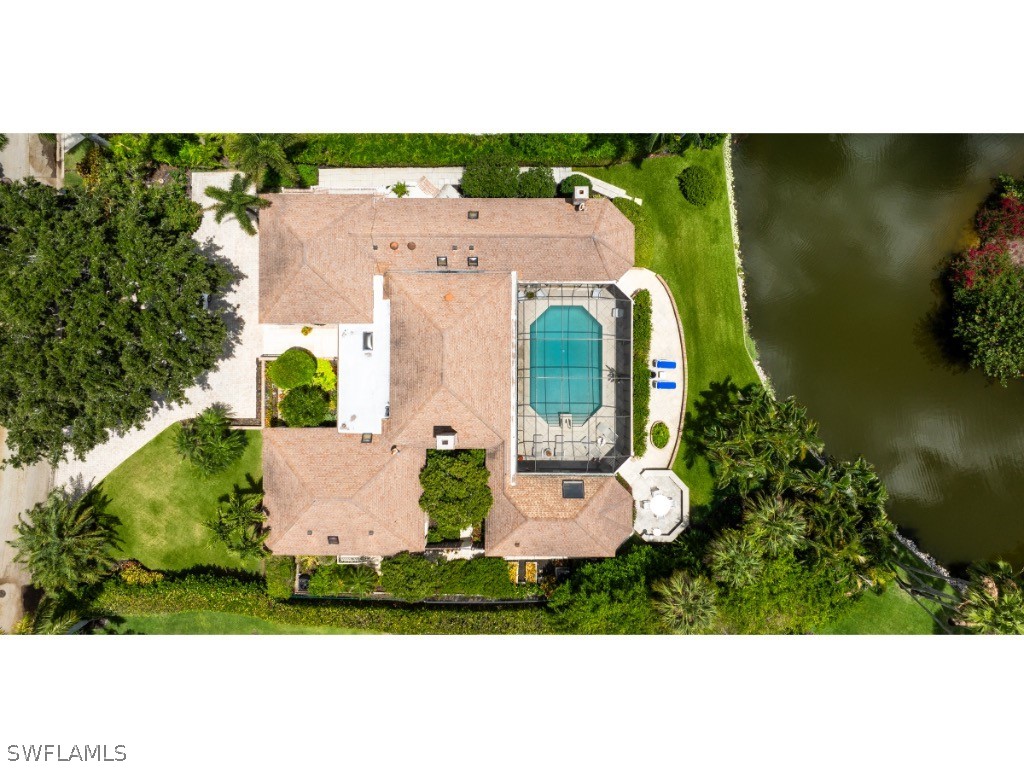 2610 Half Moon Walk Naples FL 34102 224039561 image10