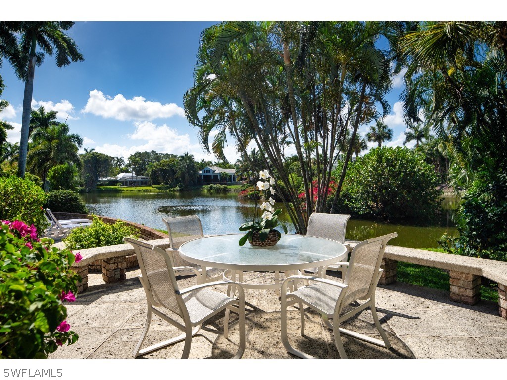 2610 Half Moon Walk Naples FL 34102 224039561 image7