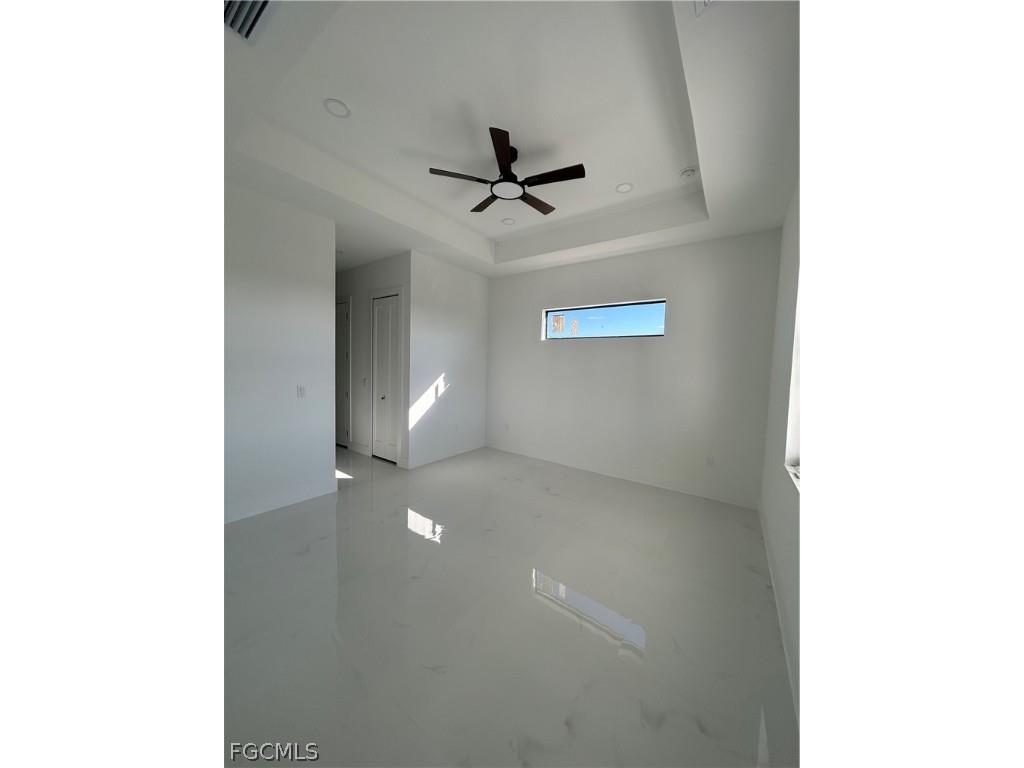 2610 NE 1st Place Cape Coral FL 33909 2025014619 image11