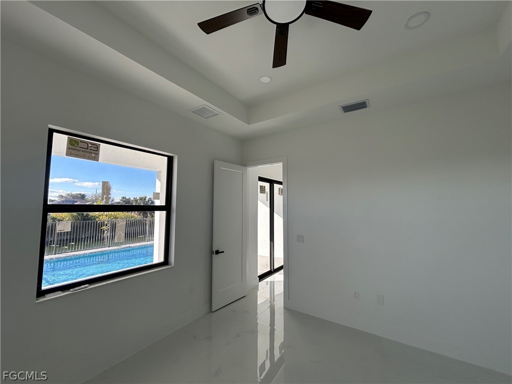 2610 NE 1st Place Cape Coral FL 33909 2025014619 image15