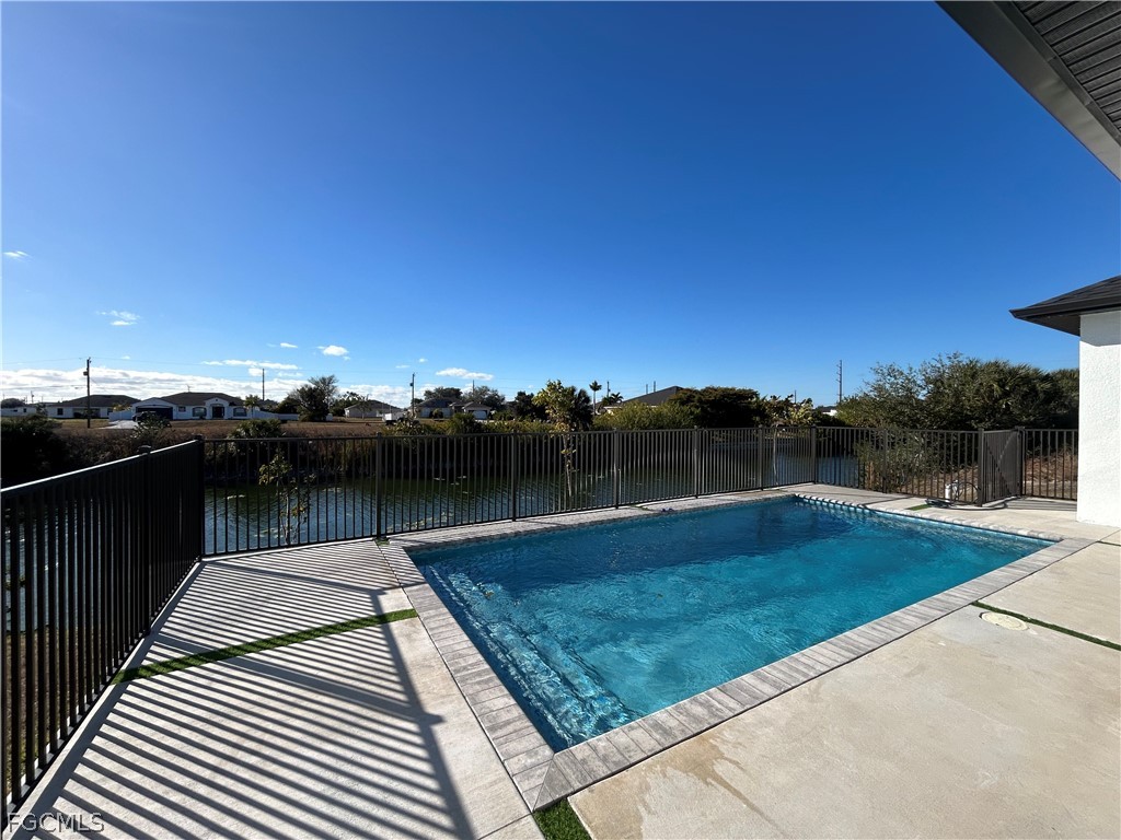 2610 NE 1st Place Cape Coral FL 33909 2025014619 image2