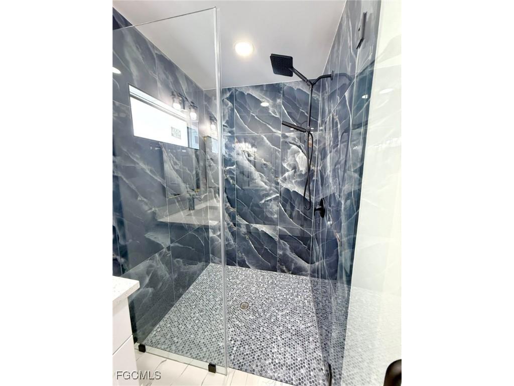 2610 NW 10th Terrace Cape Coral FL 33993 2025022293 image15