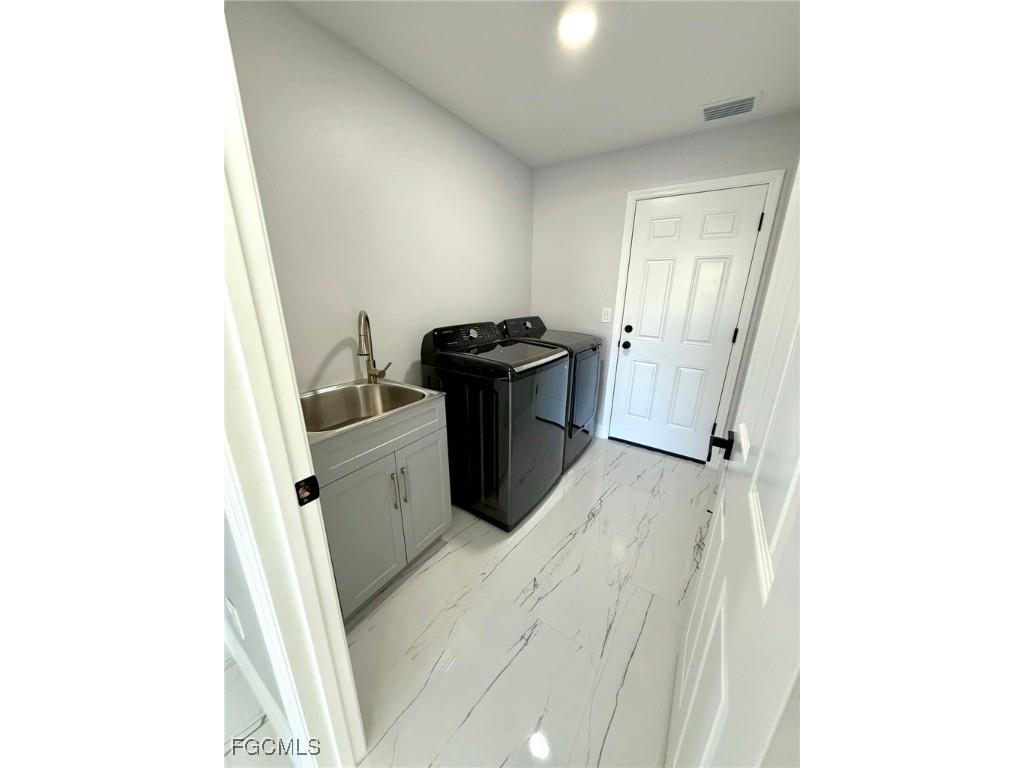 2610 NW 10th Terrace Cape Coral FL 33993 2025022293 image16