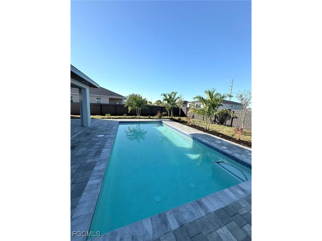 2610 NW 10th Terrace Cape Coral FL 33993 2025022293 image24