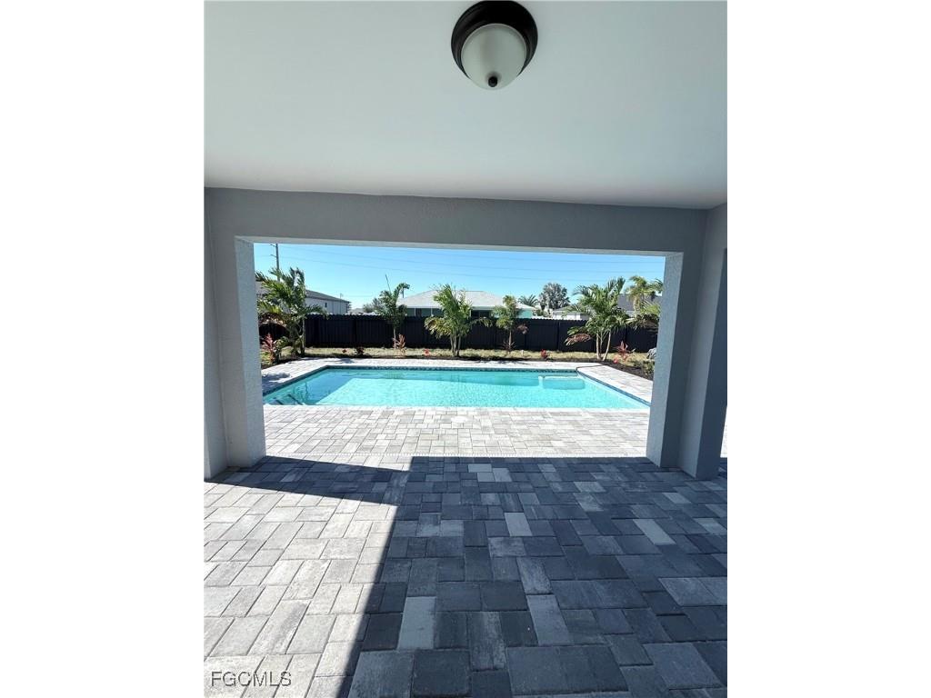 2610 NW 10th Terrace Cape Coral FL 33993 2025022293 image25