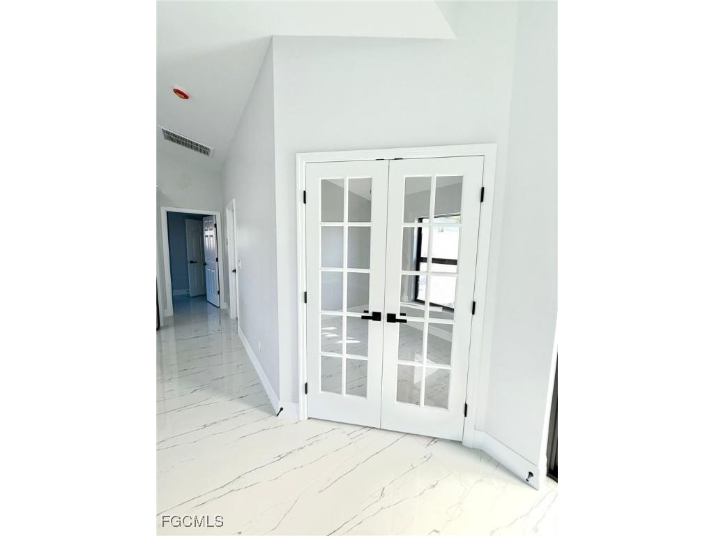 2610 NW 10th Terrace Cape Coral FL 33993 2025022293 image5