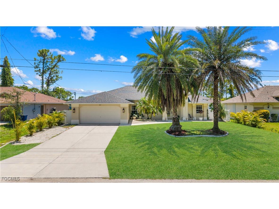 2611 11th Street W Lehigh Acres FL 33971 2025006763 image1