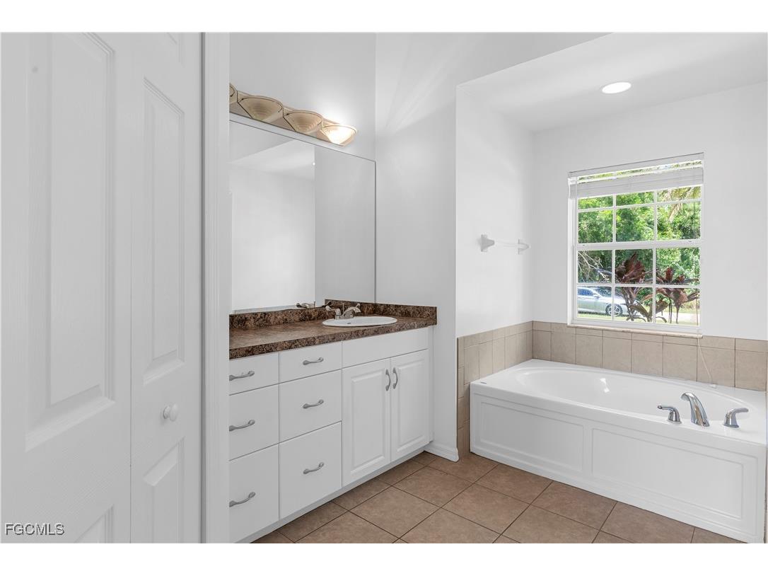 2611 11th Street W Lehigh Acres FL 33971 2025006763 image17