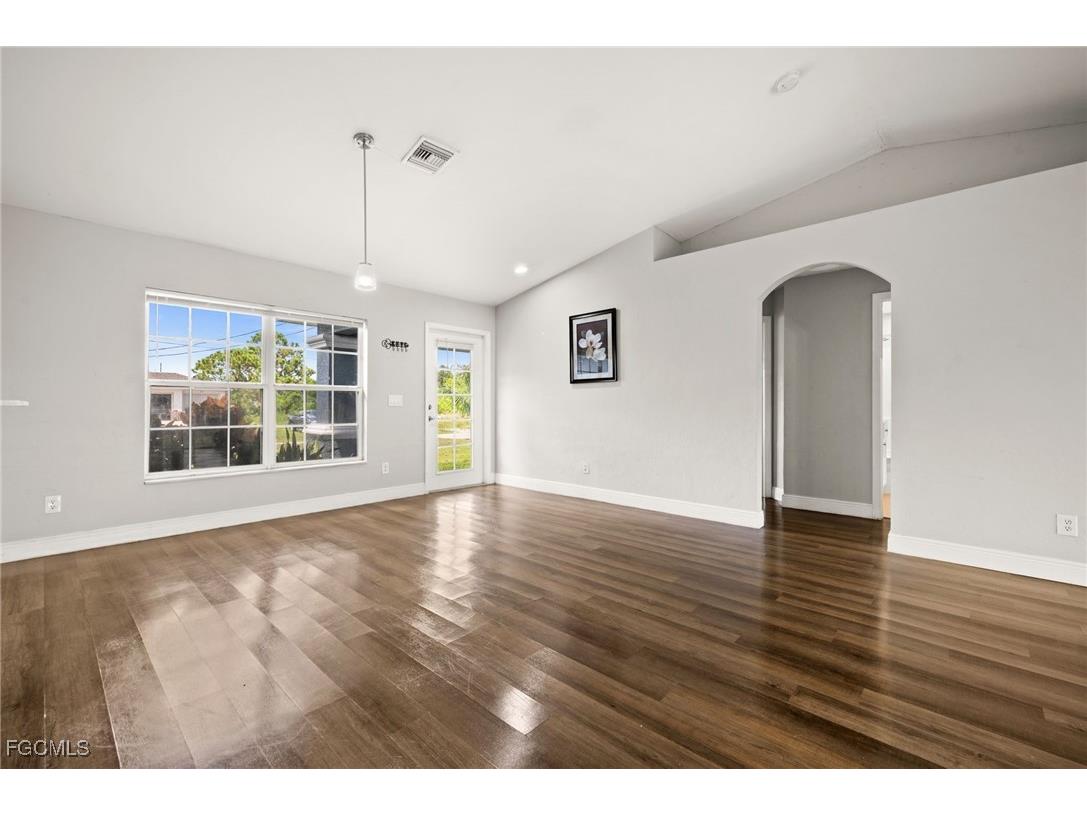 2611 4th Street SW Lehigh Acres FL 33976 2025008500 image10