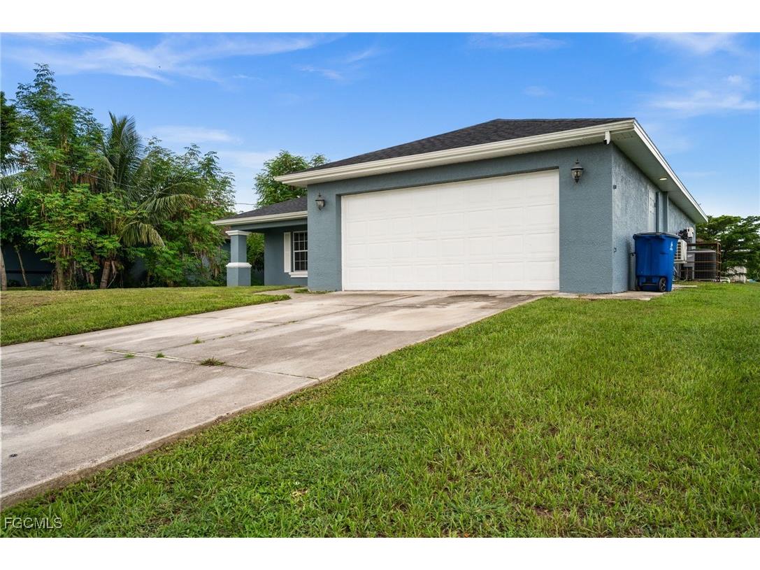 2611 4th Street SW Lehigh Acres FL 33976 2025008500 image2