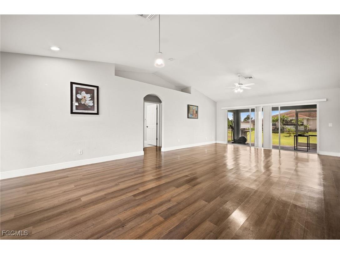 2611 4th Street SW Lehigh Acres FL 33976 2025008500 image7