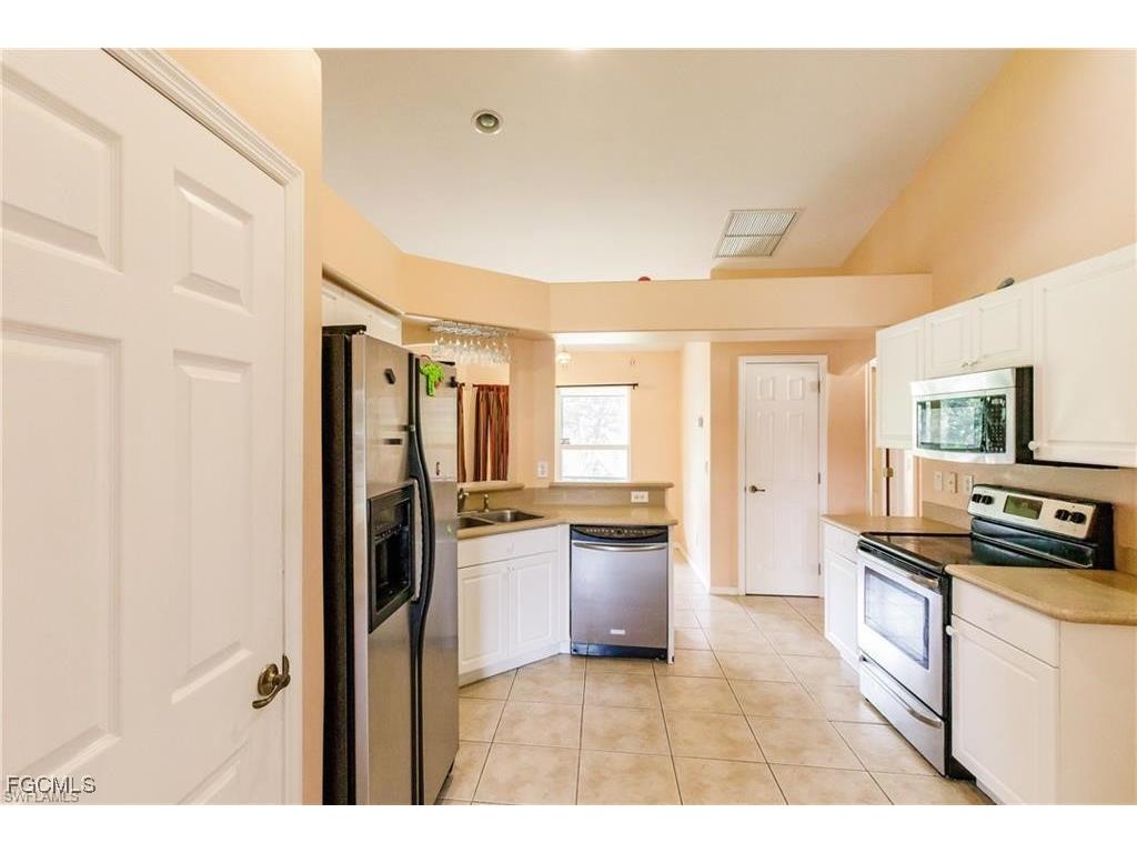 2611 65th Street W Lehigh Acres FL 33971 2026001816 image10
