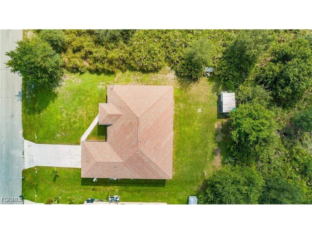 2611 65th Street W Lehigh Acres FL 33971 2026001816 image6