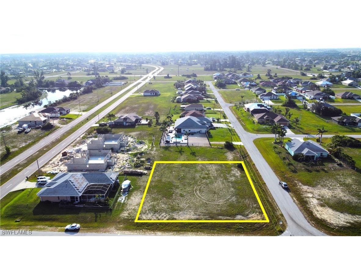 2611 NW 13th Street Cape Coral FL 33993 223042974 image1