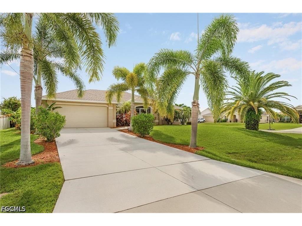 2611 SW 23rd Place Cape Coral FL 33914 2026019927 image1