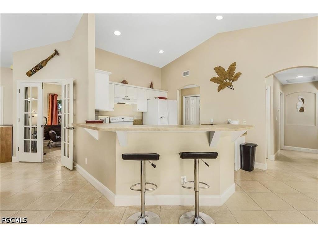 2611 SW 23rd Place Cape Coral FL 33914 2026019927 image7