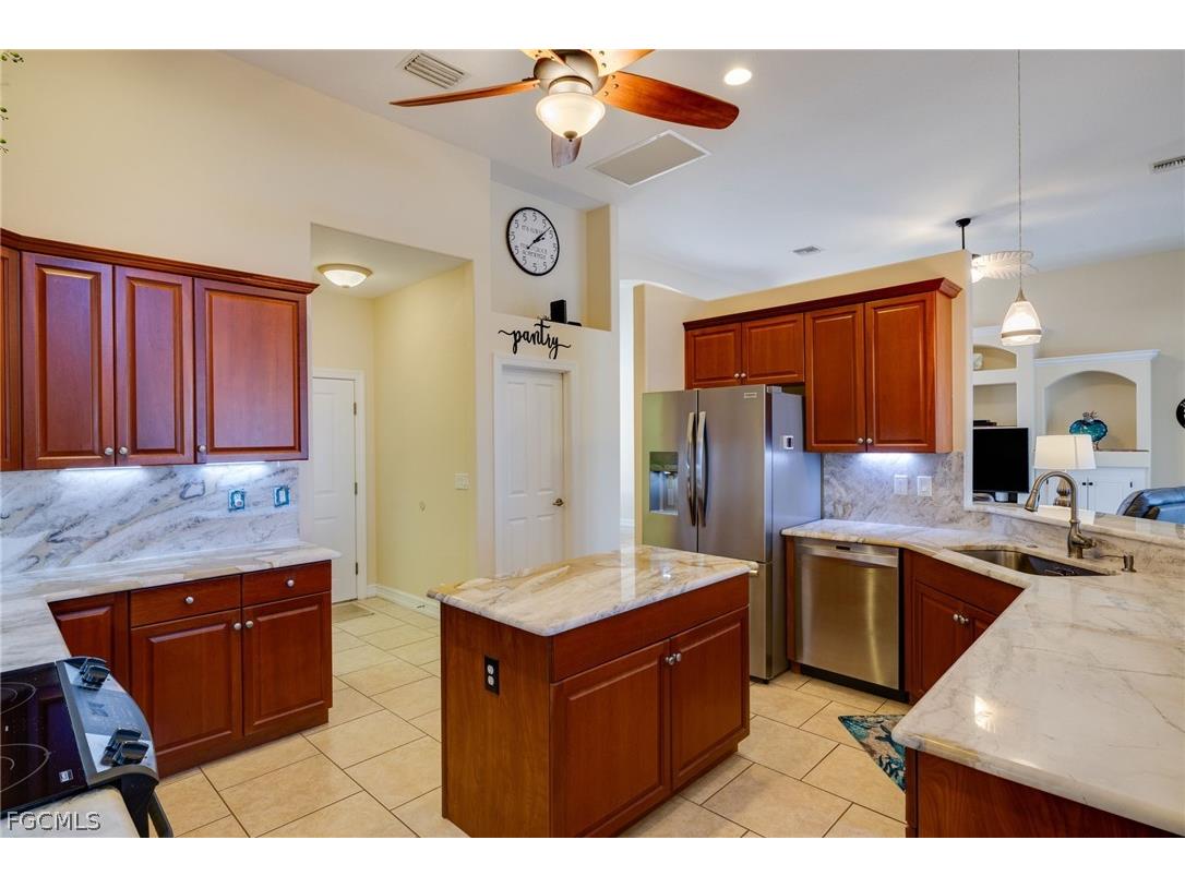 2611 SW 46th Street Cape Coral FL 33914 2026009948 image14
