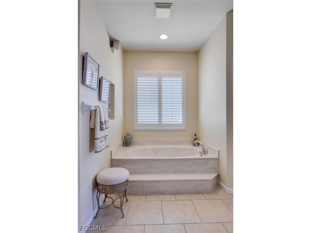 2611 SW 46th Street Cape Coral FL 33914 2026009948 image26
