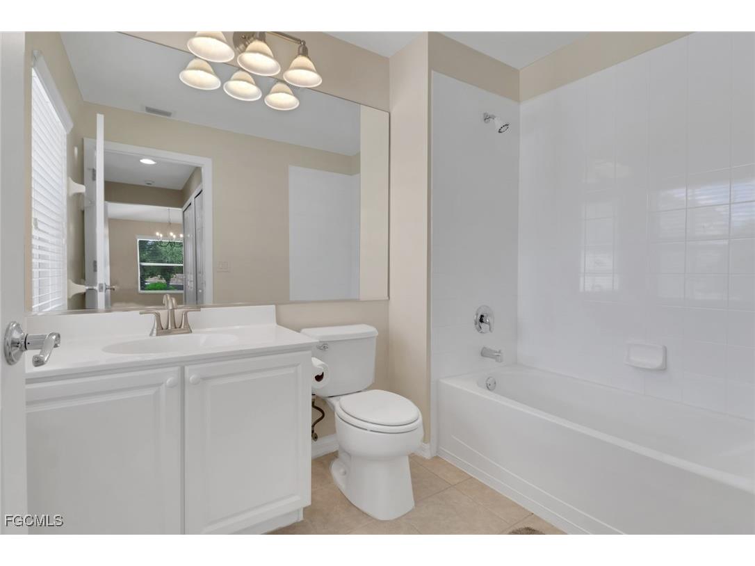 2611 Somerville Loop #201 Cape Coral FL 33991 2025001116 image19