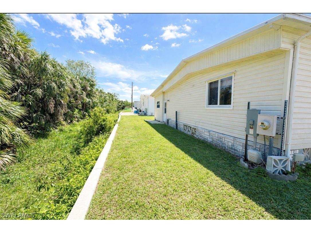 26110 Princess Lane Bonita Springs FL 34135 226012280 image2