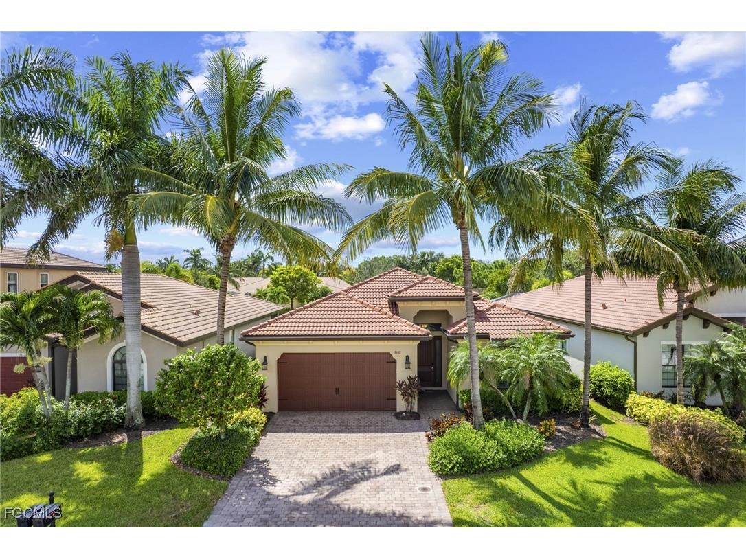 26112 Saint Michael Lane Bonita Springs FL 34135 2025007785 image1