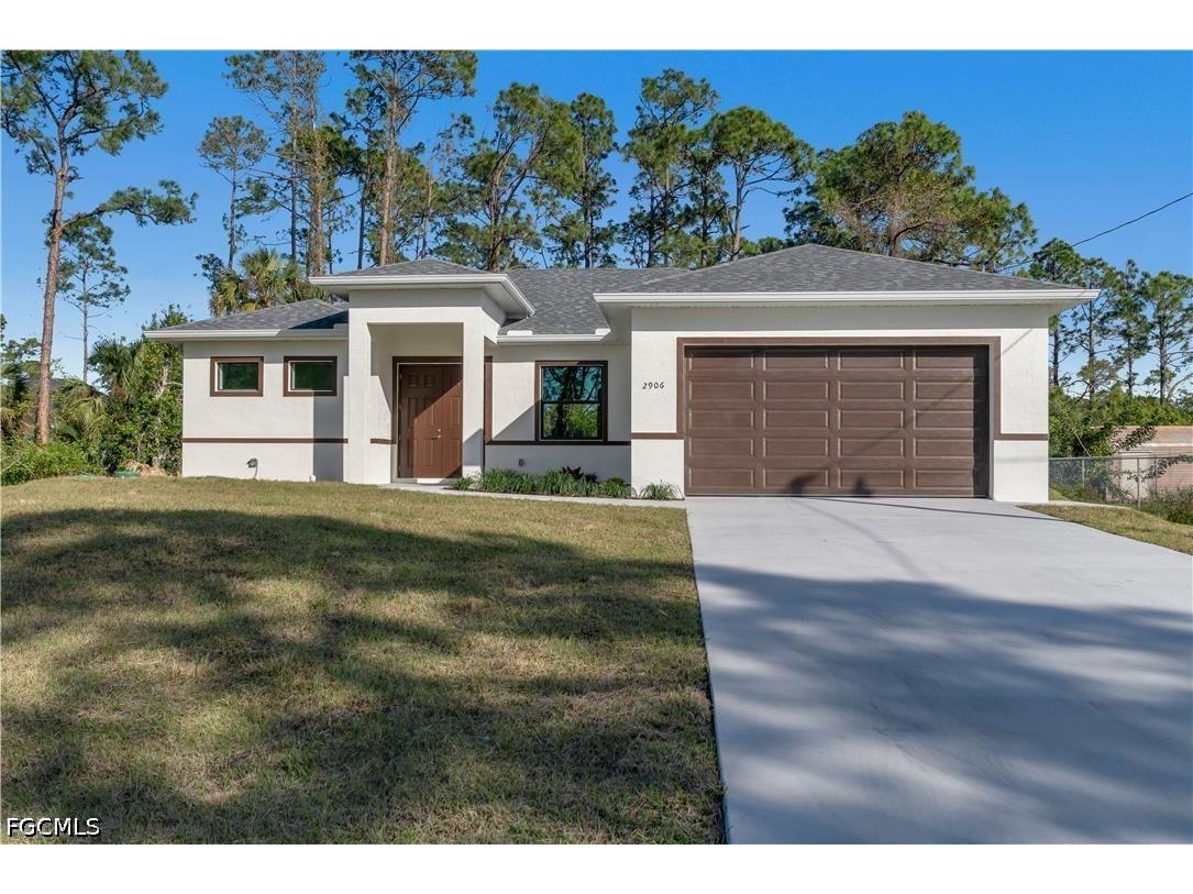 2612 12th Street SW Lehigh Acres FL 33976 2026015140 image1