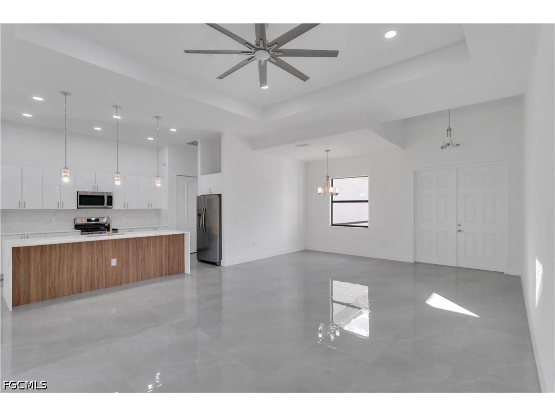 2612 12th Street SW Lehigh Acres FL 33976 2026015140 image2