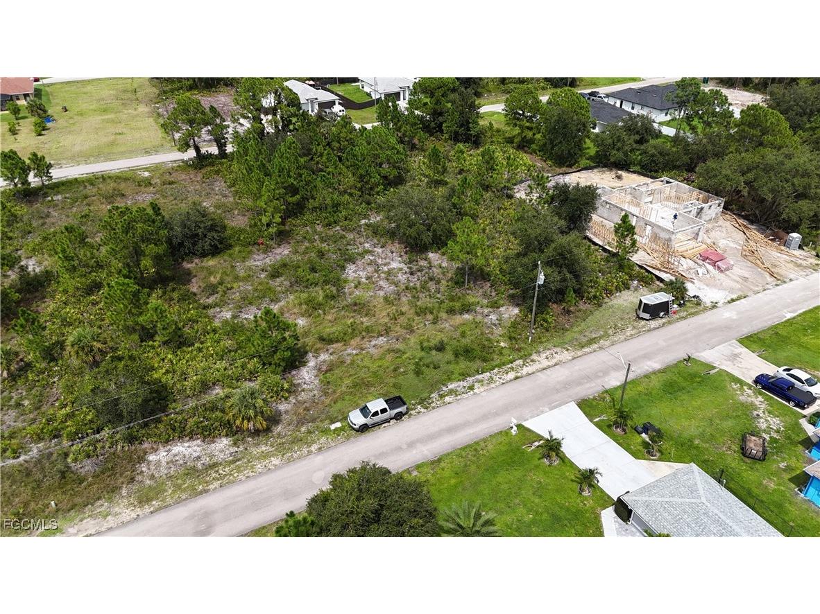 2612 49th Street W Lehigh Acres FL 33971 2025010066 image2