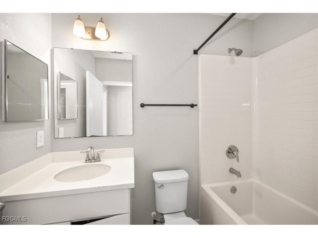 2612 51st Street SW Lehigh Acres FL 33976 2025023881 image20