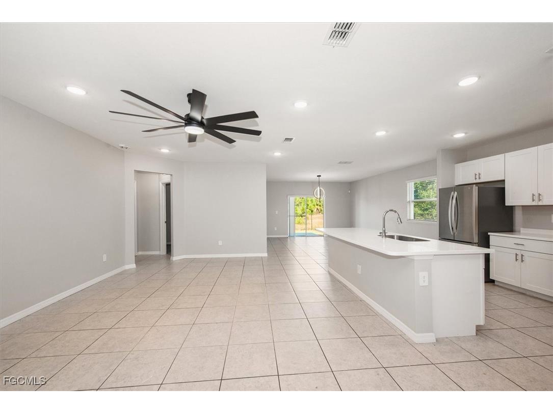 2612 51st Street SW Lehigh Acres FL 33976 2025023881 image4