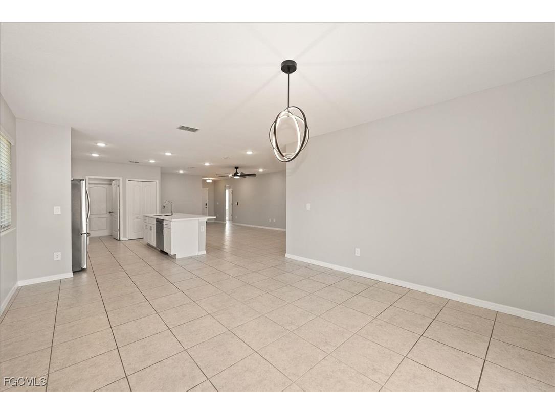 2612 51st Street SW Lehigh Acres FL 33976 2025023881 image9