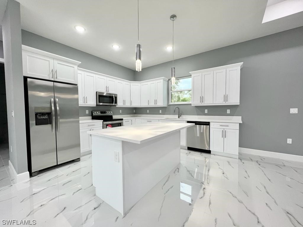 2612 53rd Street SW Lehigh Acres FL 33976 223084295 image1