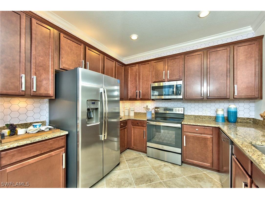 2612 Blossom Way Naples FL 34120 226006274 image15