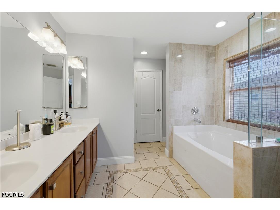 2612 Ceitus Parkway Cape Coral FL 33991 2026017846 image18