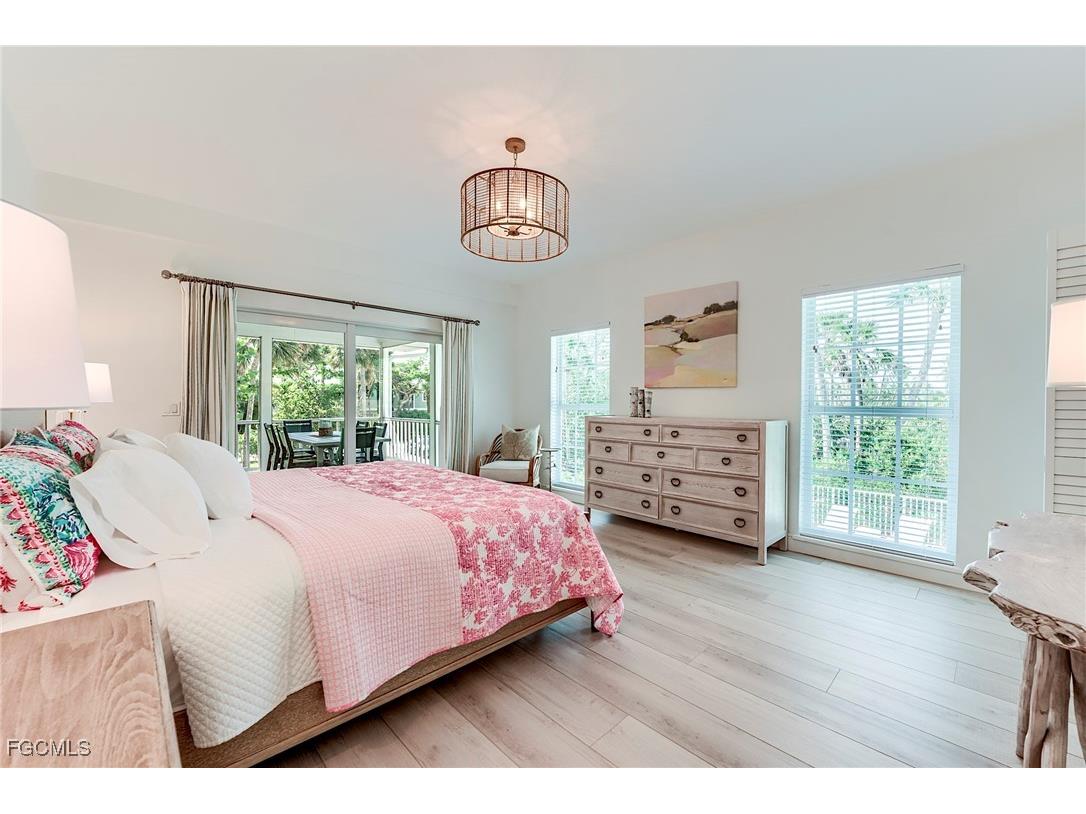 2612 Coconut Drive Sanibel FL 33957 2025013836 image18