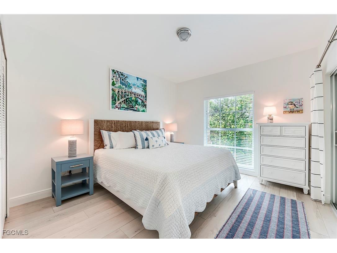 2612 Coconut Drive Sanibel FL 33957 2025013836 image25