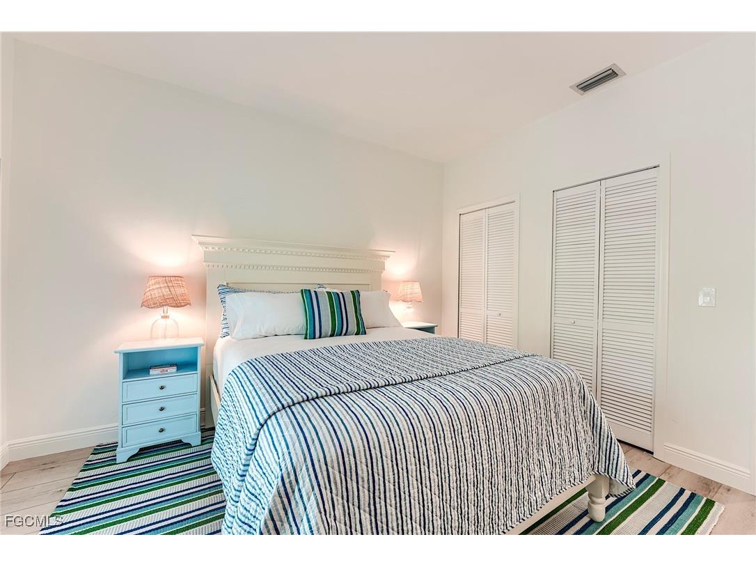 2612 Coconut Drive Sanibel FL 33957 2025013836 image32