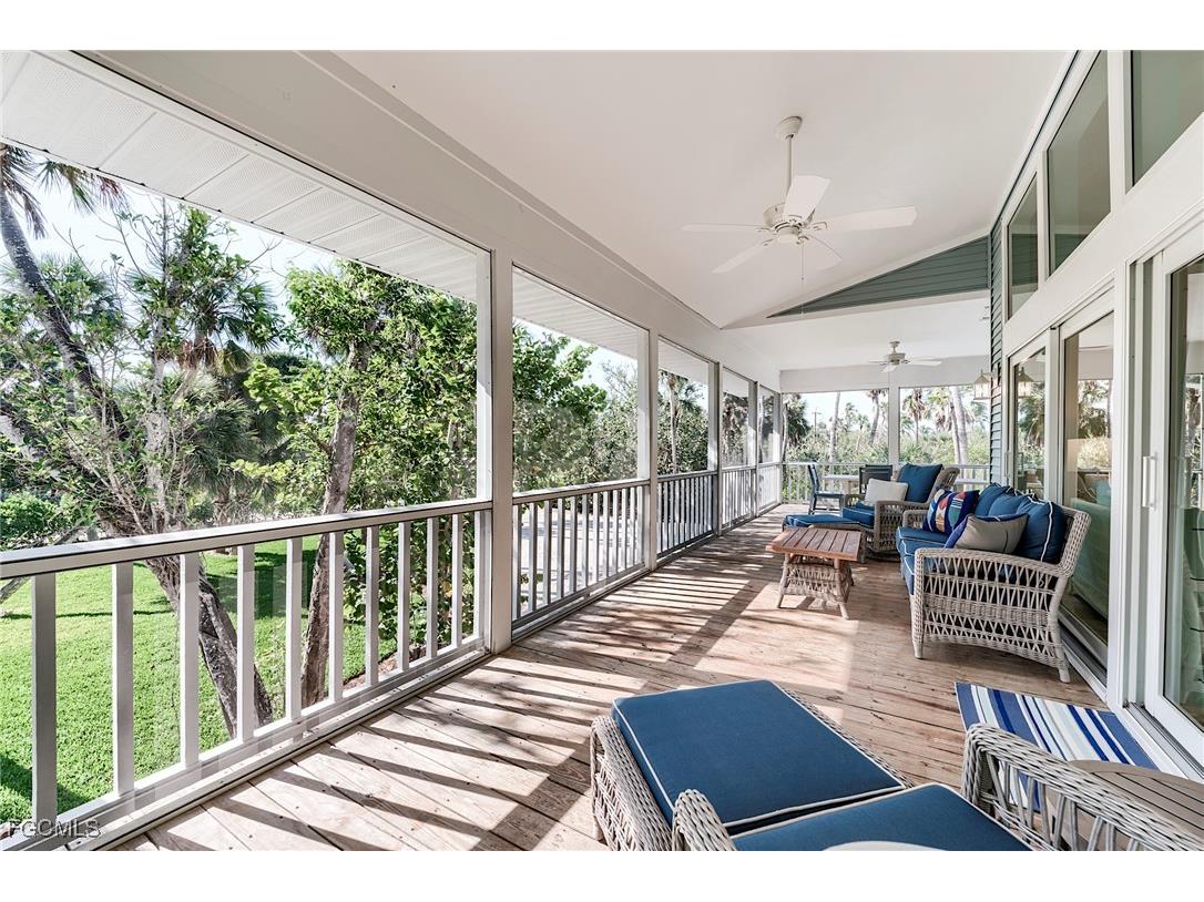 2612 Coconut Drive Sanibel FL 33957 2025013836 image5