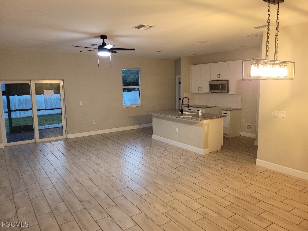 2612 NW 24th Terrace Cape Coral FL 33993 2025012254 image2