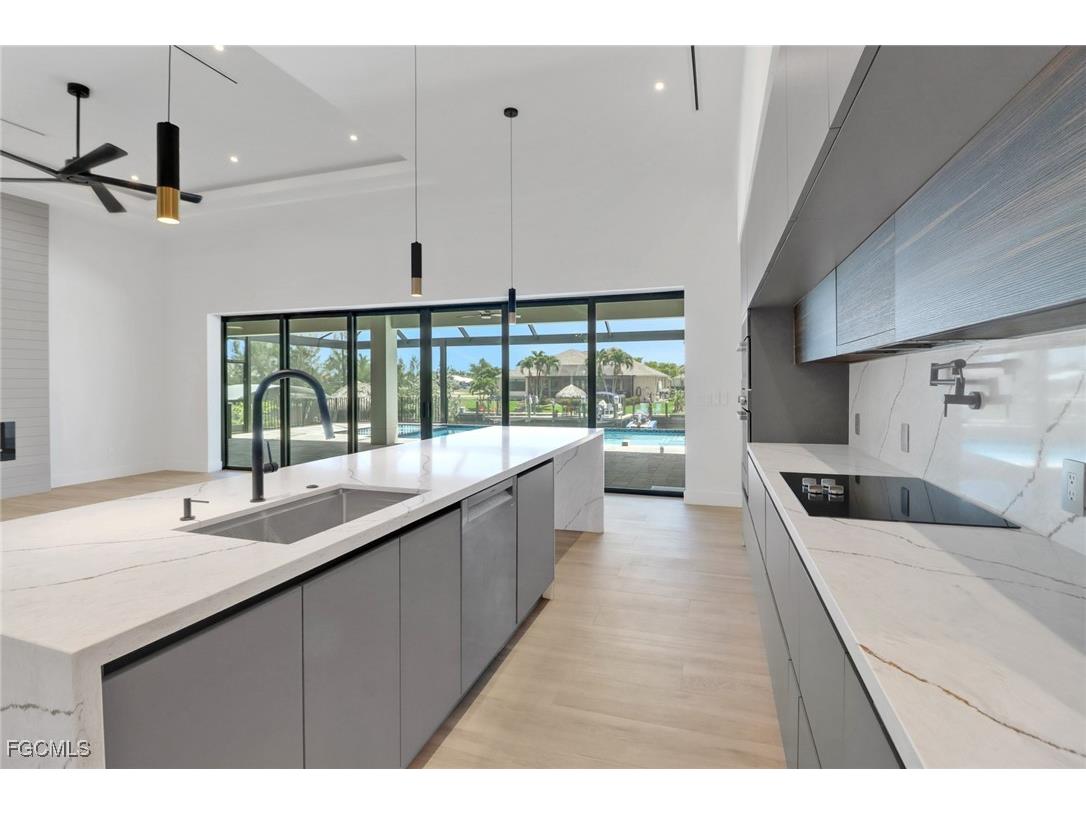 2612 SW 41st Terrace Cape Coral FL 33914 2025018784 image12