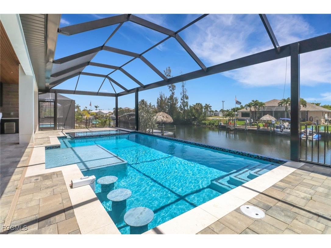 2612 SW 41st Terrace Cape Coral FL 33914 2025018784 image22