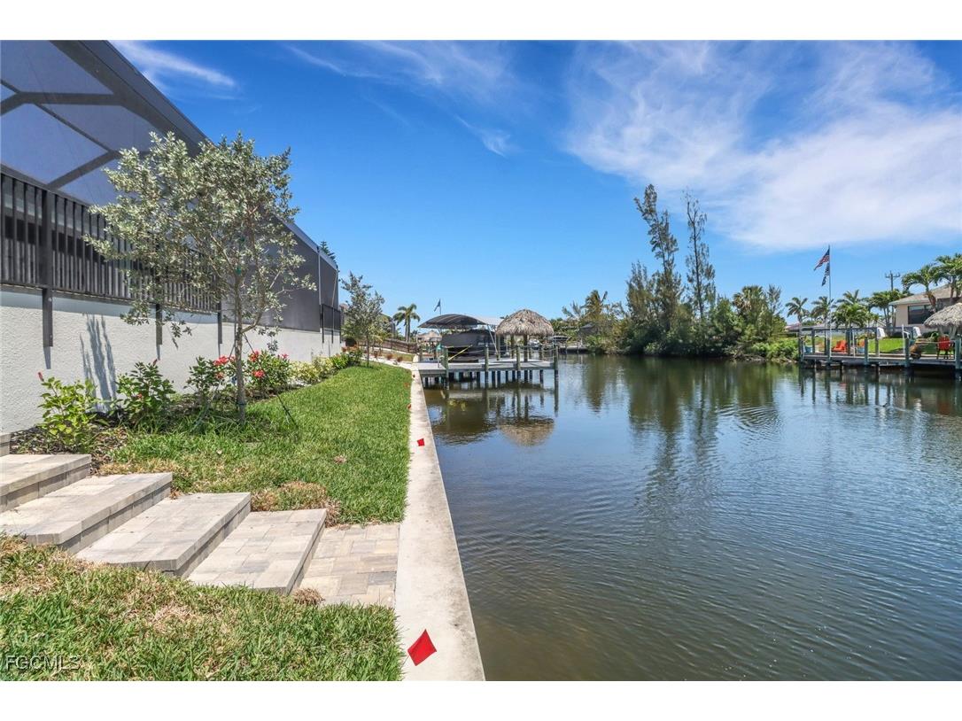2612 SW 41st Terrace Cape Coral FL 33914 2025018784 image23