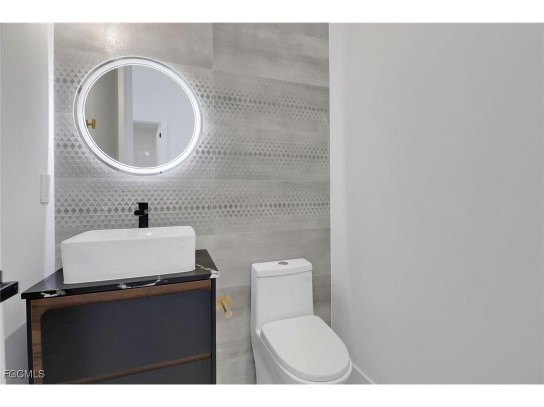 2612 SW 41st Terrace Cape Coral FL 33914 2025018784 image26