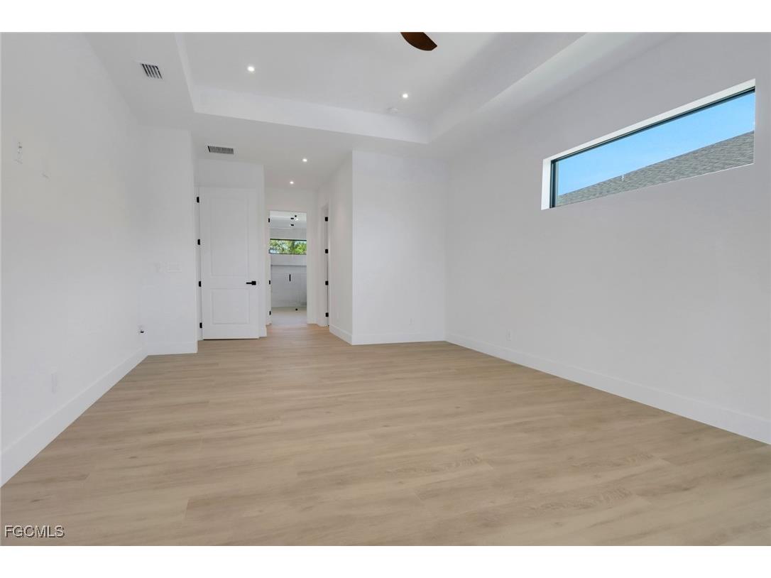 2612 SW 41st Terrace Cape Coral FL 33914 2025018784 image32