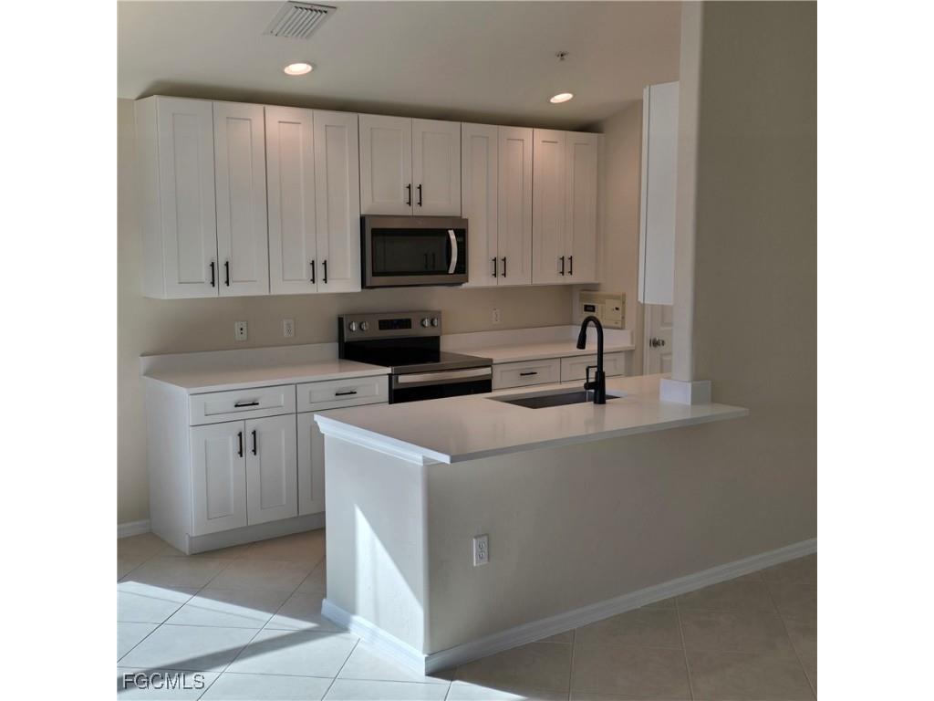 2612 Somerville Loop #2201 Cape Coral FL 33991 2025025053 image4